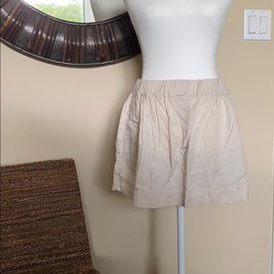 Adorable Zara skirt (with pockets!!)